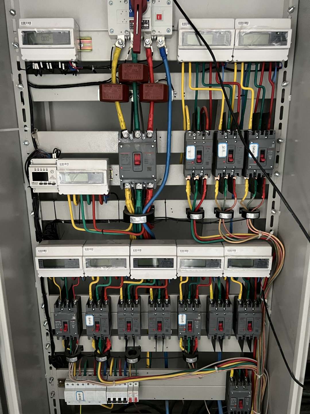 明水供電所供電服務(wù)中心被動式建筑能耗與環(huán)境監(jiān)測系統(tǒng)(圖2) 明水供電所被動式建筑2.jpg